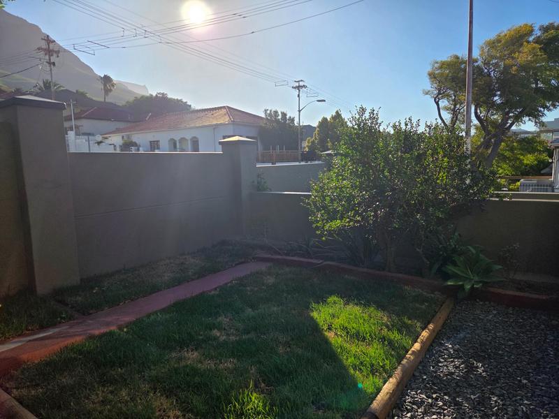 To Let 2 Bedroom Property for Rent in University Estate Western Cape